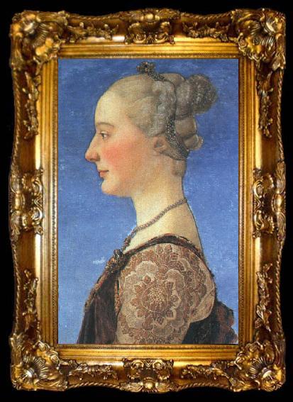 framed  Antonio Pollaiuolo Portrait of a Young Woman 02, ta009-2